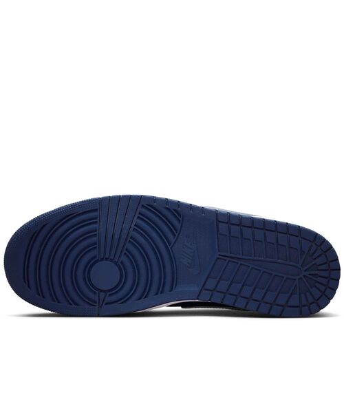 JORDAN BRAND（ジョーダンブランド）の「エア ジョーダン 1 MID メンズシューズ / Air Jordan 1 Mid Men's Shoes DQ8426-403 Blue Void（スニーカー・メンズ・ネイビー・27/26.5/26/25.5/25/30/29.5/29/28.5/28/27.5）」の2枚目の写真