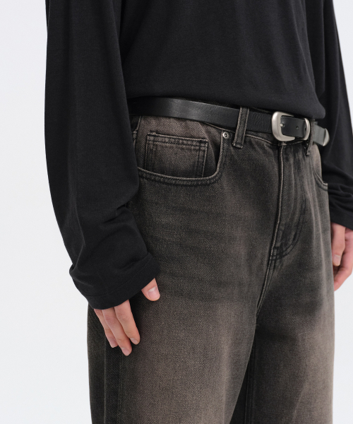 MUSINSA STANDARD（ムシンサスタンダード）の「ルーズフレアデニムパンツ [ラスティブラック]（デニムパンツ・メンズ・その他・40/38/42/36/34/32/30/31/33/26/27/28/29）」の7枚目の写真