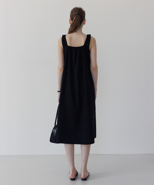 TTUDEMENT(トュードメント)の「SLEEVELESS LONG DRESS BLACK(ワンピース・レディース・その他・FREE)」の5枚目の写真