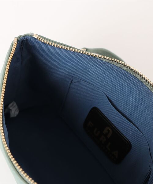 FURLA（フルラ）の「フルラ オポチュニティー ポーチ S（クラッチバッグ・レディース・セージグリーン/ライトイエロー/ネイビー・ONE SIZE）」の16枚目の写真