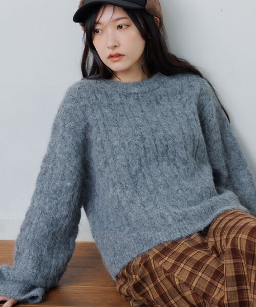 RETRO GIRL(レトロガール)の「ケーブルNTPO(ニット/セーター・レディース・チャコールグレー/レッド/ナチュラル・FREE)」の1枚目の写真