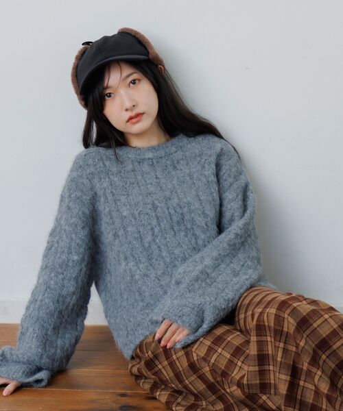 RETRO GIRL(レトロガール)の「ケーブルNTPO(ニット/セーター・レディース・チャコールグレー/レッド/ナチュラル・FREE)」の4枚目の写真