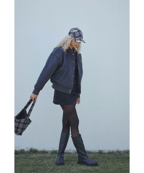 ALEXIA STAM(アリシアスタン)の「Logo Wool Blouson /ロゴ刺しゅうウールブルゾン(ブルゾン・レディース・ベージュ/チャコールグレー・FREE)」の3枚目の写真