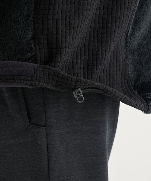 WHITE MOUNTAINEERING（ホワイトマウンテニアリング）の「【White Mountaineering / ホワイトマウンテニアリング】POLARTEC FLEECE ZIP UP BLOUSON（ブルゾン・メンズ・ブラック・2/1）」の8枚目の写真
