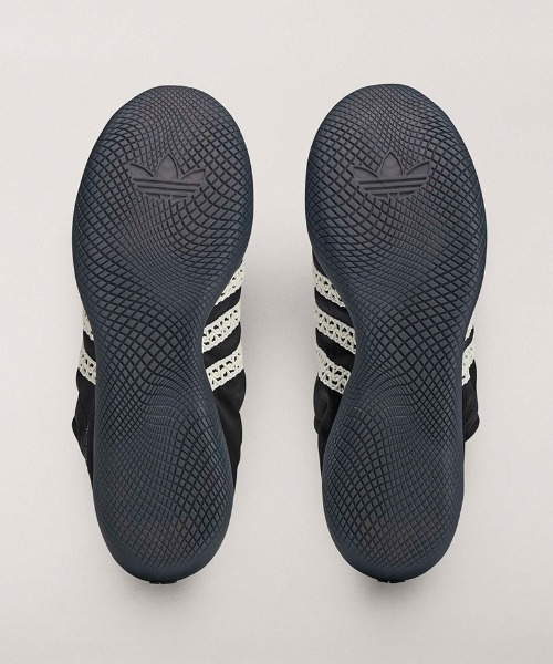 WALES BONNER(ウェールズ ボナー)の「adidas×WALES BONNER/アディダス×ウェールズボナー/WB KARINTHA LO SATIN(スニーカー・メンズ・ブラック/ブルー・26.0cm/26.5cm/27.0cm/27.5cm/28.0cm/29.0cm)」の13枚目の写真