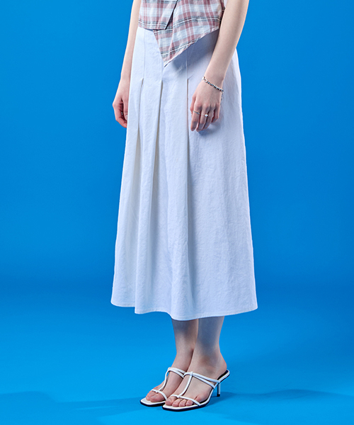 KOLEAT（コレット）の「リネンプリーツロングスカート[WHITE]サマーロングスカートver。（スカート・レディース・ホワイト・SMALL/MEDIUM）」の3枚目の写真