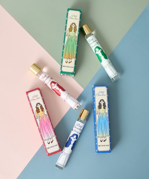 BIRTHDAY BAR（バースデイバー）の「EHWA×BIRTHDAYBAR　Petit Chouchou　ロールオントワレ（香水・レディース・ブルー/レッド/グリーン・0）」の6枚目の写真