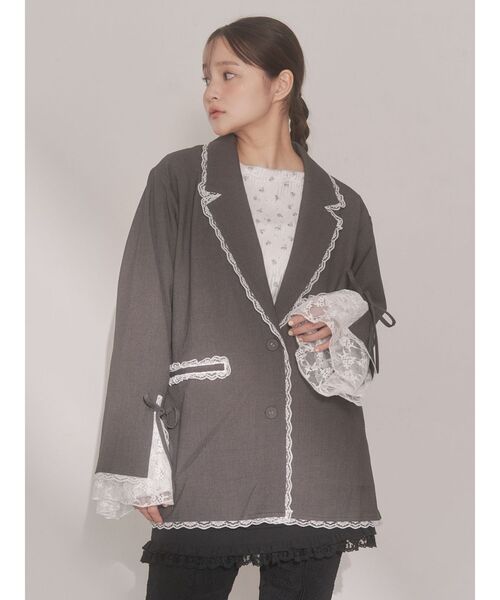 merry jenny（メリージェニー）の「lace slit ribbon jacket