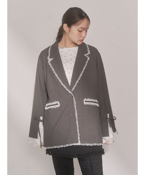 merry jenny（メリージェニー）の「lace slit ribbon jacket（テーラードジャケット・レディース・グレー/ブラック・FREE）」の12枚目の写真