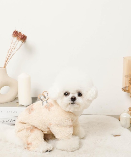 セール】遠赤外線フラワーボアロンパースハーネス【反射テープ付き