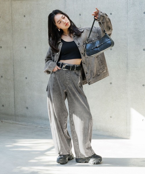 PAGEBOY（ページボーイ）の「＜まるでデニム見え！/紫外線カット/ストレッチ＞マルデニＧジャン（ブルゾン・レディース・ライトブルー/ブラック/ブルー・FREE）」の16枚目の写真