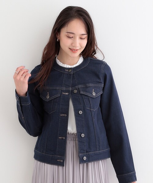 SHOO・LA・RUE（シューラルー）の「【SHOO・LA・RUE DENIM】大人のための ストレッチ コンパクトデニムジャケット（デニムジャケット・レディース・ネイビー/ライトグレー/ライトブルー・01/02/03/04）」の12枚目の写真