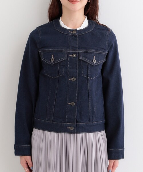 SHOO・LA・RUE（シューラルー）の「【SHOO・LA・RUE DENIM】大人のための ストレッチ コンパクトデニムジャケット（デニムジャケット・レディース・ネイビー/ライトグレー/ライトブルー・01/02/03/04）」の16枚目の写真