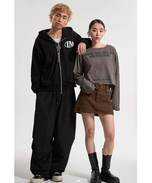 CREO STORE(クレオストア)の「【IAMU】Zip Up Hoodie スターモチーフ ジップアップパーカー(ユニセックス)(パーカー・レディース・ブラック・FREE)」の9枚目の写真