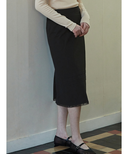 BEMUSE MANSION(ビミューズマンション)の「Pintuck lace H-line skirt - Black(スカート・レディース・ブラック・FREE)」の2枚目の写真