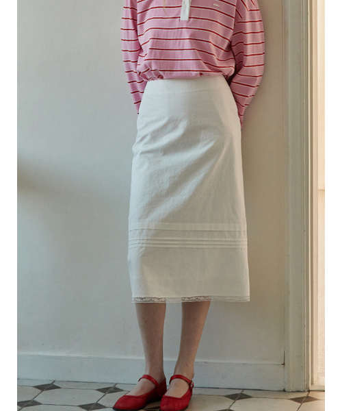 BEMUSE MANSION(ビミューズマンション)の「Pintuck lace H-line skirt - Black(スカート・レディース・ブラック・FREE)」の4枚目の写真