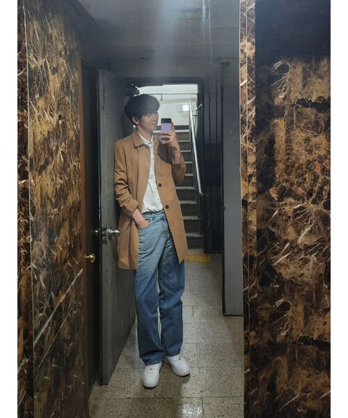 ATTENTIONROW（アテンションロー）の「グラデーションワイドデニムパンツ(ブルー)（デニムパンツ・メンズ・その他・2）」の4枚目の写真