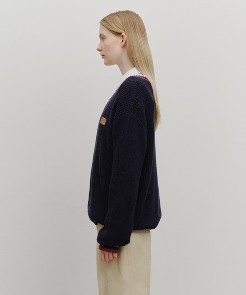 MARITHE + FRANCOIS GIRBAUD(マリテフランソワジルボー)の「V NECK KNIT PULLOVER(ニット/セーター・レディース・アイボリー/ネイビー系・MEDIUM/SMALL)」の17枚目の写真