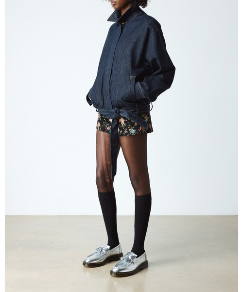 Dr. Martens(ドクターマーチン)の「Dr. Martens/ドクターマーチン エイドリアン ローファー シューズ 42978020(ローファー・メンズ・シルバー・UK8/UK10/UK9/UK7/UK6/UK5/UK4/UK3)」の4枚目の写真