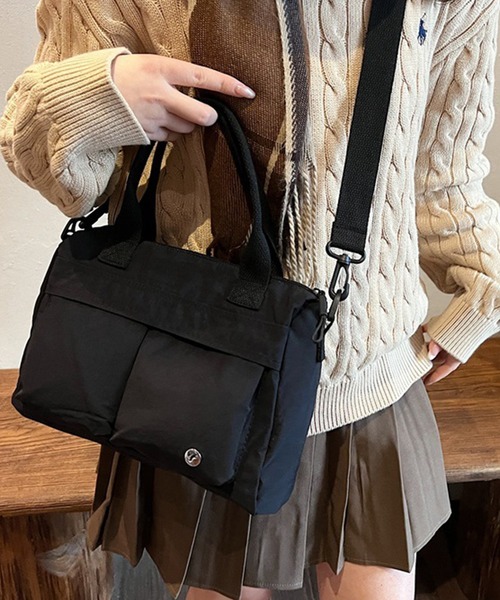 LYEON(リヨン)の「撥水ナイロントートバッグ/マルチポケットクロスバッグ(トートバッグ・レディース・ブラック/ベージュ/グレイッシュブルー/チャコールグレー・FREE)」の20枚目の写真
