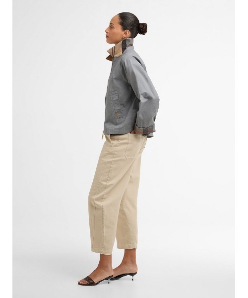 Barbour(バブアー)の「Catlin ノンワックス ジャケット(レディース)(ブルゾン・レディース・グリーン/ベージュ/グレー・10/8/6)」の8枚目の写真