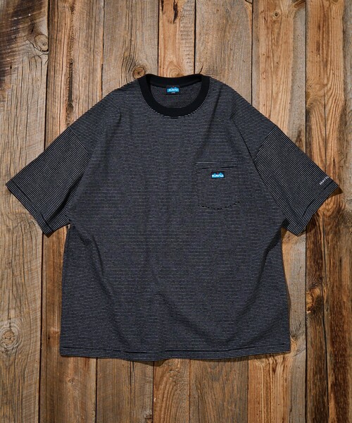 FREAK'S STORE(フリークスストア)の「限定展開 KAVU×FREAK'S STORE カブー 別注 STORATECH ワンポイント刺繍 クルーネック ポケットTシャツ(Tシャツ/カットソー・メンズ・ホワイト/ブラック/ホワイト系その他/グレイッシュベージュ/ネイビー/ブラック系その他・LARGE/MEDIUM/SMALL)」の15枚目の写真
