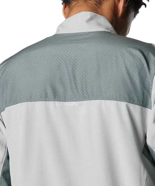 UNDER ARMOUR（アンダーアーマー）の「UAライトウエイト ウーブン ジャケット（トレーニング/メンズ）（その他アウター・メンズ・グレー系その他・M/L/S/XL/2XL）」の8枚目の写真