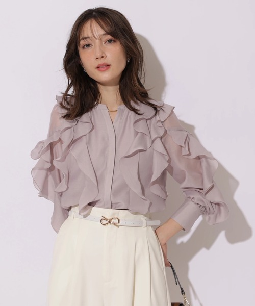 Apuweiser-riche（アプワイザーリッシェ）の「袖リボンフリルブラウス（シャツ/ブラウス・レディース・ピンクベージュ/ライトブルー/ホワイト/ネイビー・2/1）」の4枚目の写真