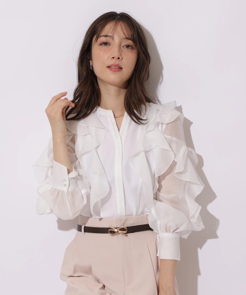 Apuweiser-riche（アプワイザーリッシェ）の「袖リボンフリルブラウス（シャツ/ブラウス・レディース・ピンクベージュ/ライトブルー/ホワイト/ネイビー・2/1）」の8枚目の写真