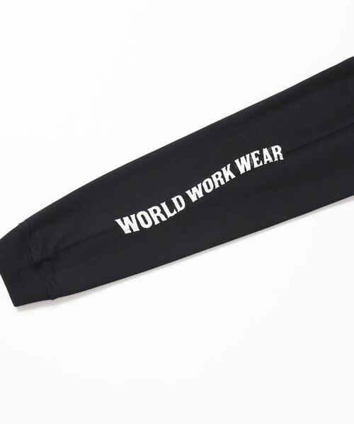 BEN DAVIS/WHITE LABEL（ベンデイビス ホワイトラベル）の「【BEN DAVIS（ベンデイビス）】PAINTER’S SIGN L/S TEE / ロンT クルーネック 長袖 ワンポイント プリント ユニセックス（Tシャツ/カットソー・メンズ・ブラック/ホワイト/グリーン系その他3・MEDIUM/LARGE/X-LARGE）」の8枚目の写真