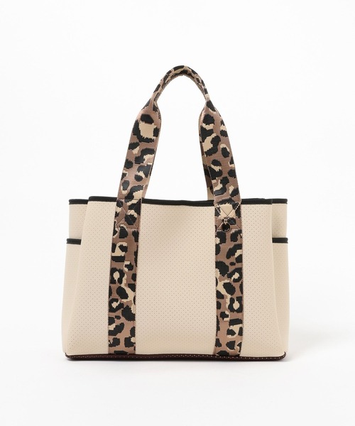 Elura(エルーラ)の「ネオプレーンリバーシブルトートL/660880(トートバッグ・レディース・ブラック/キャメル/オフホワイト・FREE)」の22枚目の写真