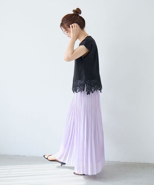 le.coeur blanc（ルクールブラン）の「麻混シアーランダムプリーツスカート（スカート・レディース・チャコールグレー/パープル・38）」の14枚目の写真