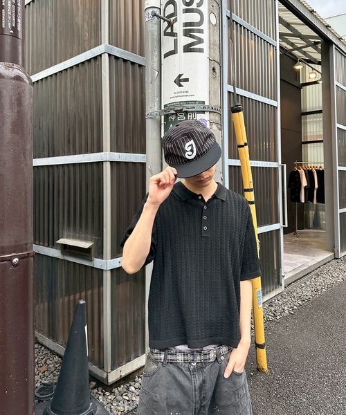 kutir(クティール)の「RINGSNAP CABLE KNIT POLO/リングスナップケーブル編みニットポロ(ポロシャツ・メンズ・グレー/カーキ/ブラック/ブラウン・MEDIUM/LARGE)」の6枚目の写真