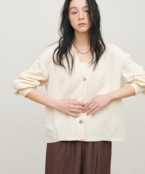 LARUTA（ラルータ）の「【LARUTA】異素材ダンボールカーディガン（カーディガン/ボレロ・レディース・アイボリー/ブラック/グレー・MEDIUM）」の5枚目の写真