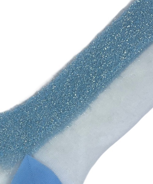 FAKUI(ファクイ)の「GLITTER FRINGE SEE-THROUGH SOCKS / ラメフリンジシースルーソックス(ソックス/靴下・レディース・ゴールド/シルバー/ブルー・22.0~24.0cm)」の8枚目の写真