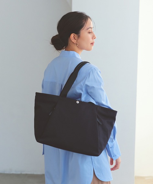 Breath TOPKAPI(ブレストプカピ)の「【Breath TOPKAPI】SLANT スラント ナイロン ユーティリティ トートバッグ A4 / 軽量(トートバッグ・レディース・ブラック/グレー/ブラウン・FREE)」の5枚目の写真