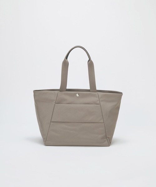 Breath TOPKAPI(ブレストプカピ)の「【Breath TOPKAPI】SLANT スラント ナイロン ユーティリティ トートバッグ A4 / 軽量(トートバッグ・レディース・ブラック/グレー/ブラウン・FREE)」の8枚目の写真