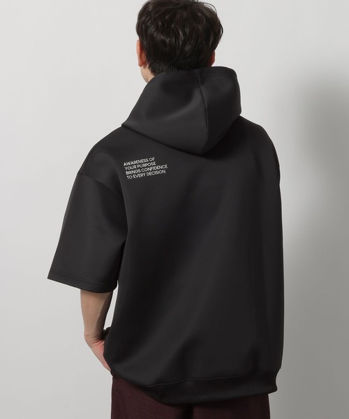 LAKOLE(ラコレ)の「ダンボールロゴパーカー / 660840(パーカー・メンズ・ホワイト/ブラック/ダークオリーブ・MEDIUM/LARGE)」の15枚目の写真