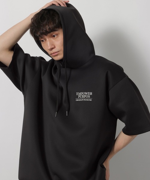 LAKOLE(ラコレ)の「ダンボールロゴパーカー / 660840(パーカー・メンズ・ホワイト/ブラック/ダークオリーブ・MEDIUM/LARGE)」の16枚目の写真