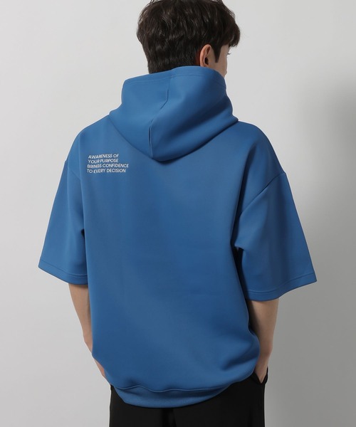 LAKOLE(ラコレ)の「ダンボールロゴパーカー / 660840(パーカー・メンズ・ホワイト/ブラック/ダークオリーブ・MEDIUM/LARGE)」の20枚目の写真