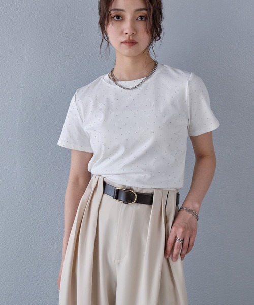 murea(ミュレア)の「クロップド丈ラインストーン半袖Tシャツ(Tシャツ/カットソー・レディース・ホワイト/ブラック/グレー・FREE)」の10枚目の写真