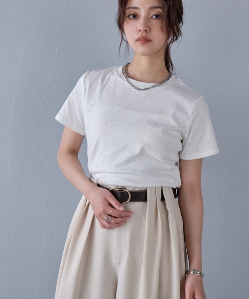 murea(ミュレア)の「クロップド丈ラインストーン半袖Tシャツ(Tシャツ/カットソー・レディース・ホワイト/ブラック/グレー・FREE)」の11枚目の写真