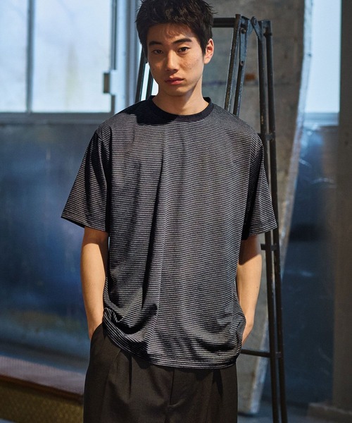 niko and...(ニコアンド)の「ConforT(Tシャツ/カットソー・メンズ・ネイビー/チャコール/オフホワイト/ブラック・LARGE/MEDIUM)」の17枚目の写真