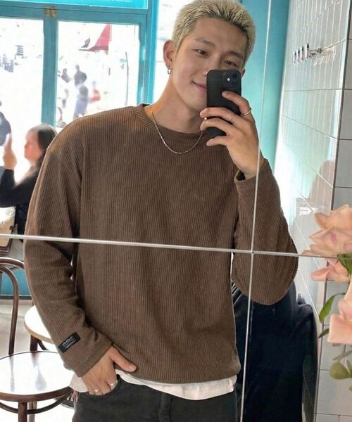 PHERMENON(フェルメノン)の「ルーズフィットリブロングスリーブ - ブラウン(Tシャツ/カットソー・メンズ・ブラウン・1/2/3)」の15枚目の写真