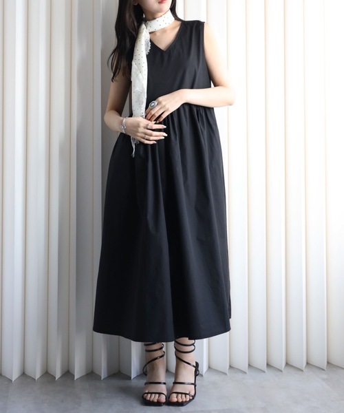 YENNA（イェンナ）の「ボリュームノースリワンピース（ワンピース・レディース・モカ/ブラック/アイボリー・FREE）」の20枚目の写真