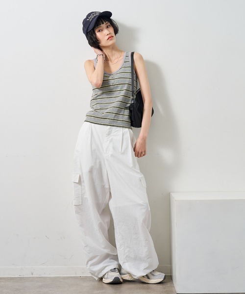 NOGLE(ノグル)の「【NOGLE/ノグル】ボーダーヘンリーネックリブタンクトップ/カップ付き(タンクトップ・レディース・アイボリー/ブラウン/ブルー/グレー・FREE)」の9枚目の写真