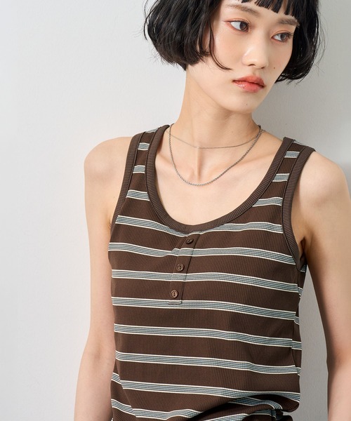 NOGLE(ノグル)の「【NOGLE/ノグル】ボーダーヘンリーネックリブタンクトップ/カップ付き(タンクトップ・レディース・アイボリー/ブラウン/ブルー/グレー・FREE)」の19枚目の写真