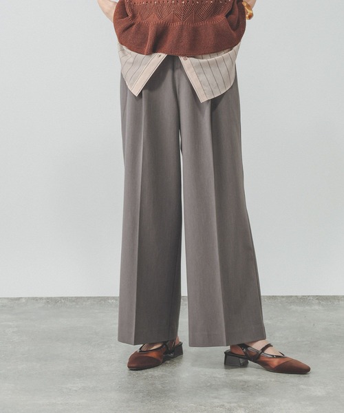 GLOBAL WORK(グローバルワーク)の「ウツクシDRYワイドストレートパンツ/636547(その他パンツ・レディース・チャコールグレー/グレイッシュベージュ/ブラック/ダークブルー/ダークブラウン・S-Long/XX-LARGE/L-Long/LARGE/X-SMALL/MEDIUM/SMALL/M-Long/X-LARGE/XL-Long)」の14枚目の写真