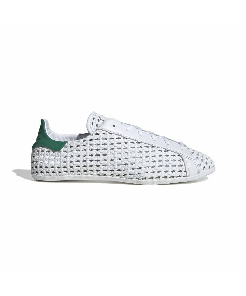 adidas(アディダス)の「adidas originals STAN SMITH LO PRO(アディダスオリジナルス スタンスミス ロープロ)(スニーカー・レディース・ホワイト系/シルバー系・23cm/23.5cm/24cm/24.5cm/25cm)」の2枚目の写真