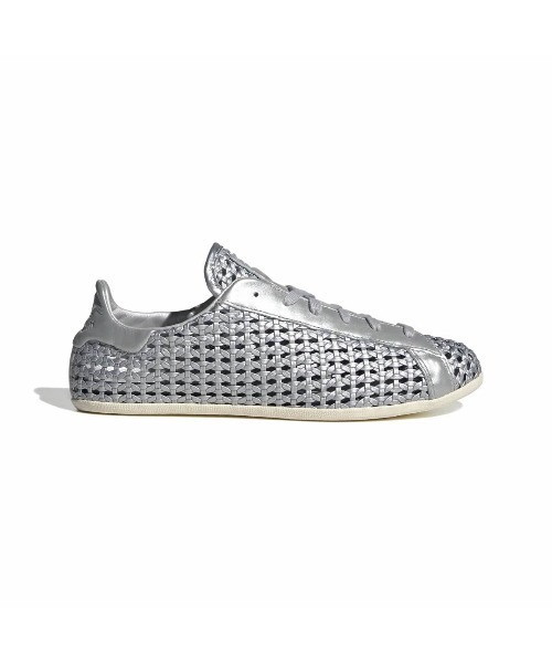 adidas(アディダス)の「adidas originals STAN SMITH LO PRO(アディダスオリジナルス スタンスミス ロープロ)(スニーカー・レディース・ホワイト系/シルバー系・23cm/23.5cm/24cm/24.5cm/25cm)」の1枚目の写真